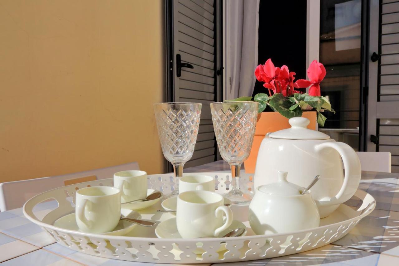 Monti Charming Apartment - Rome Short Let Service エクステリア 写真